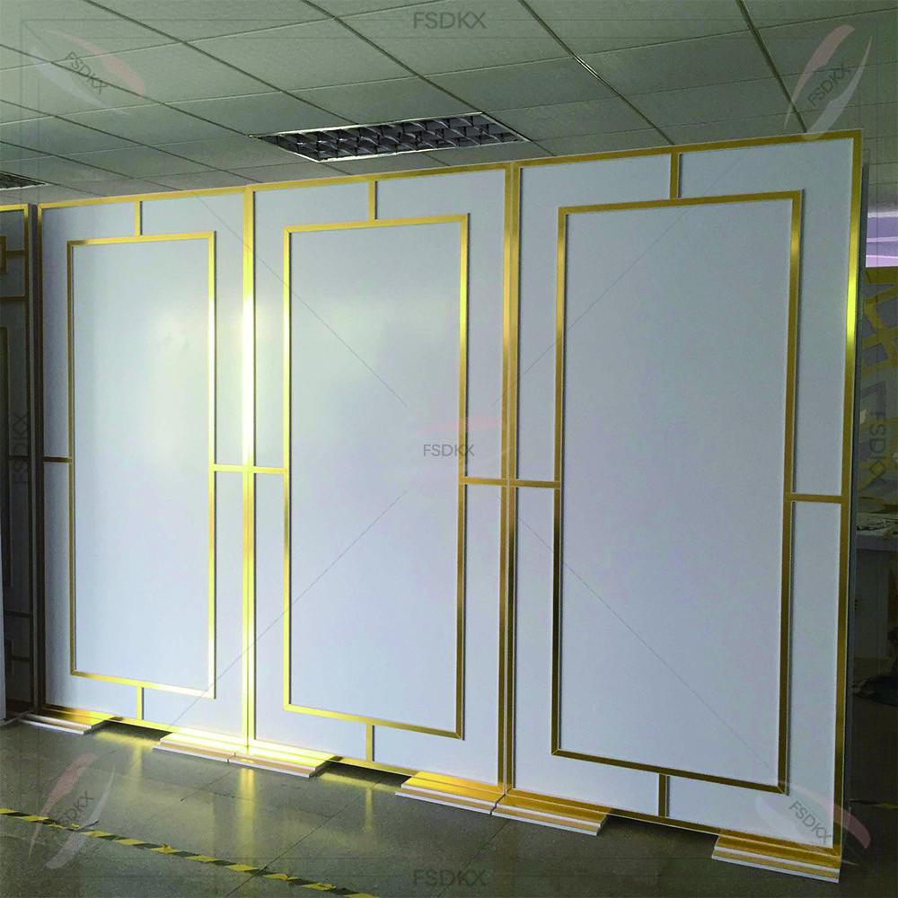 Glänzende Gold-Partydekoration – Wedding Party Supply Rentals Bewertung und Preis